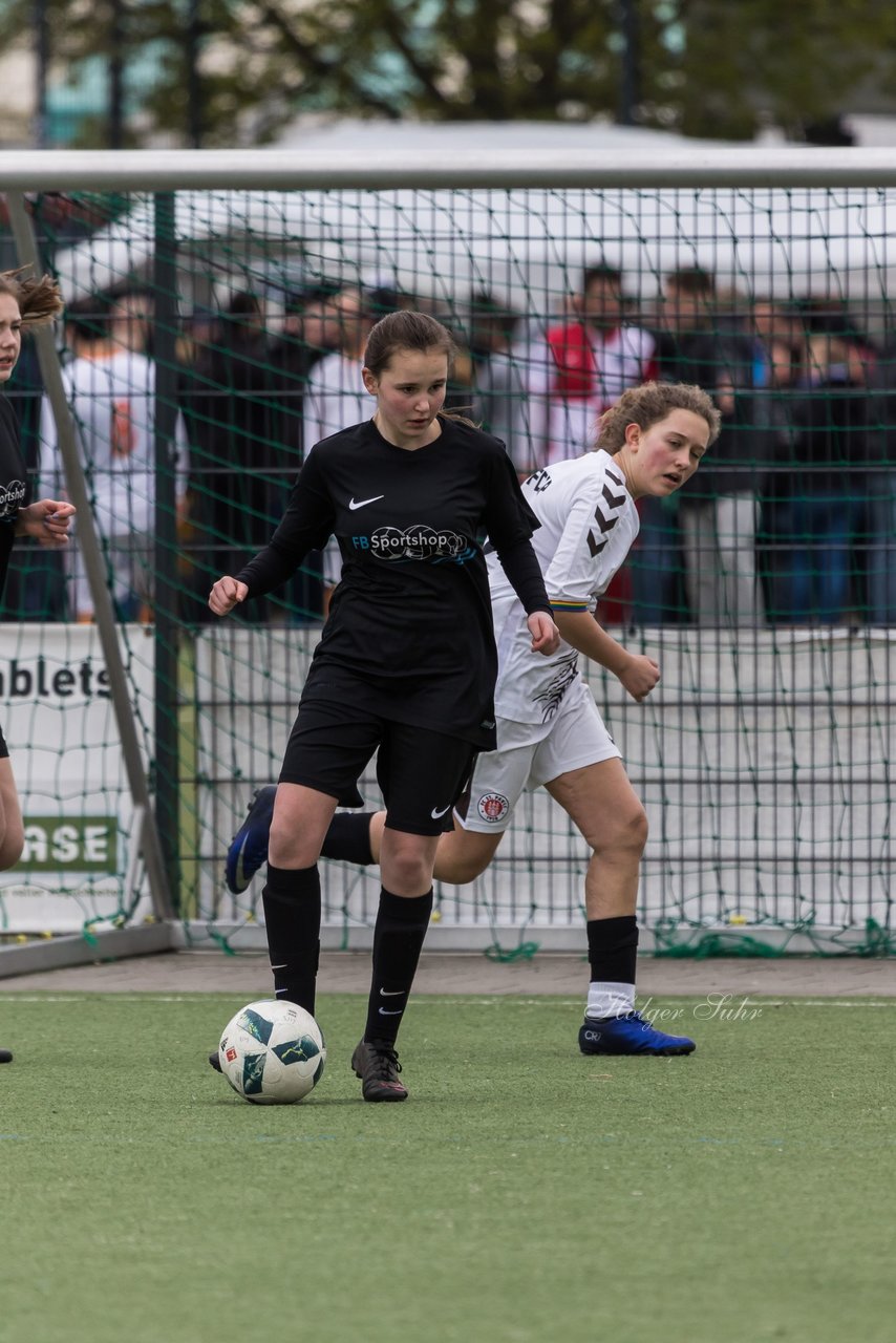 Bild 178 - B-Juniorinnen St.Pauli - C-Juniorinnen SV Steinhorst : Ergebnis: 1:2